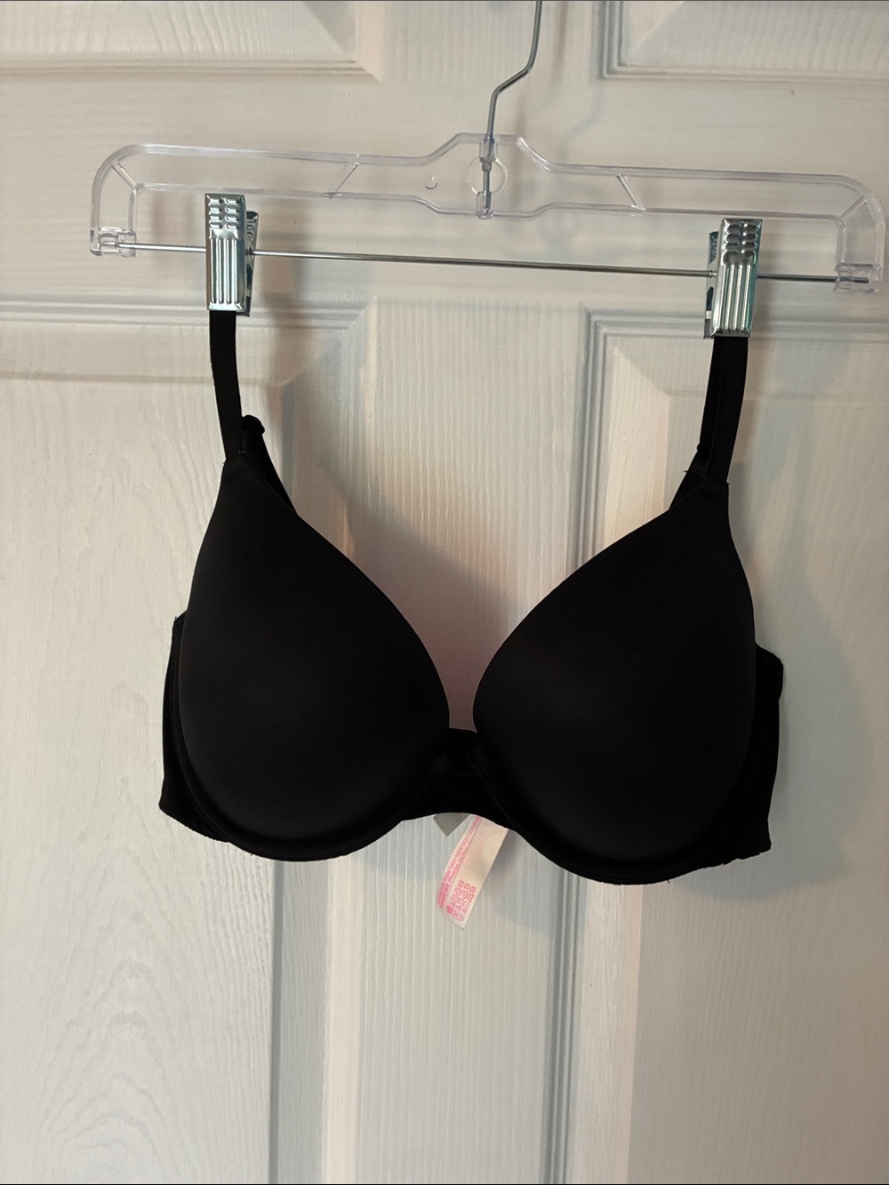 PINK Victoria's Secret Black Bra w/ Hot Pink Smooth Molded Cups